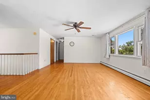 258 S Wall St, Spring City, PA 19475 - Photo 24