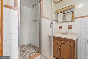 258 S Wall St, Spring City, PA 19475 - Photo 38