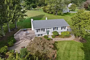 1632 Clearview Dr, Chester Springs, PA 19425 - Photo 2