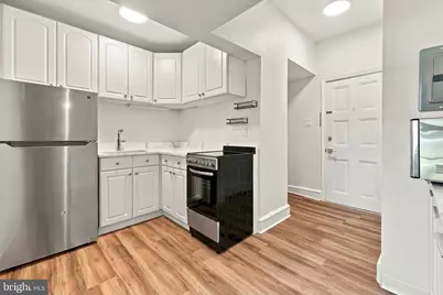 30 N Waterloo Road #53, Devon, PA 19333 - Photo 2