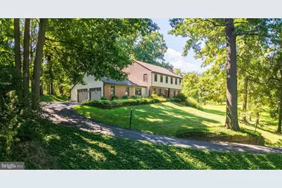 816 Nathan Hale Drive, West Chester, PA 19382 - Photo 2