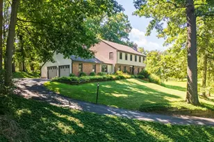 816 Nathan Hale Dr, West Chester, PA 19382 - Photo 2