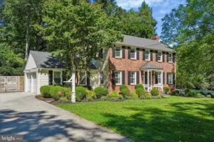 831 Hollow Rd, Wayne, PA 19087 - Photo 1