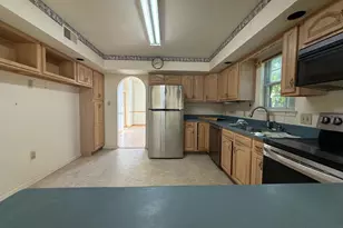 608 Westridge Ct, Phoenixville, PA 19460 - Photo 6