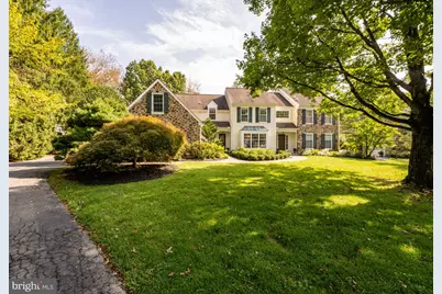 404 Chester Road, Devon, PA 19333 - Photo 2