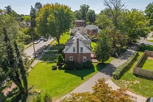117 Manavon St, Phoenixville, PA 19460 - Photo 4