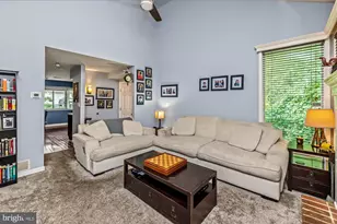 17 Delancey Pl, Downingtown, PA 19335 - Photo 8