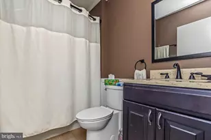 17 Delancey Pl, Downingtown, PA 19335 - Photo 20