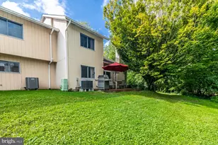 17 Delancey Pl, Downingtown, PA 19335 - Photo 26