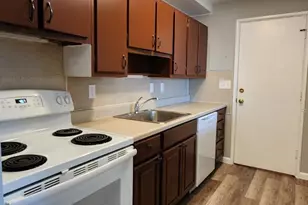 804 Vaughn Rd, Pottstown, PA 19465 - Photo 2