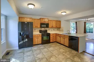 1461 Conifer Dr, West Chester, PA 19380 - Photo 6