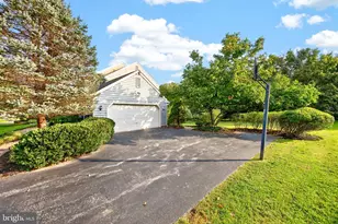 375 Country Ln, Phoenixville, PA 19460 - Photo 42