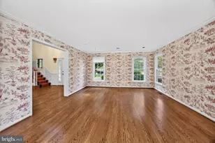 375 Country Ln, Phoenixville, PA 19460 - Photo 6
