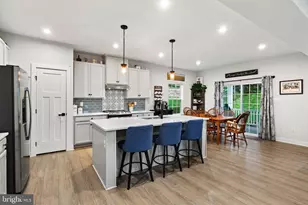 209 Sloan Dr, Coatesville, PA 19320 - Photo 12