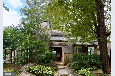 2215 Grubbs Mill Road, Berwyn, PA 19312 - Photo 2
