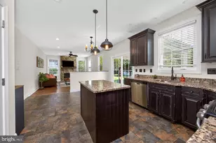 16 Michael Ct, Coatesville, PA 19320 - Photo 2