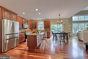 116 Cooper Hawk Dr, Coatesville, PA 19320 - Photo 18