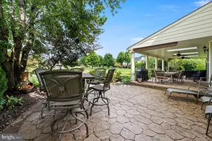 8 Cameron Ct, Exton, PA 19341 - Photo 4