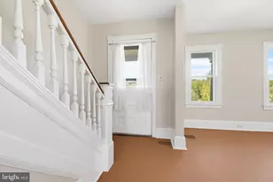 50 Oak St, Coatesville, PA 19320 - Photo 8