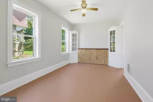 50 Oak St, Coatesville, PA 19320 - Photo 12
