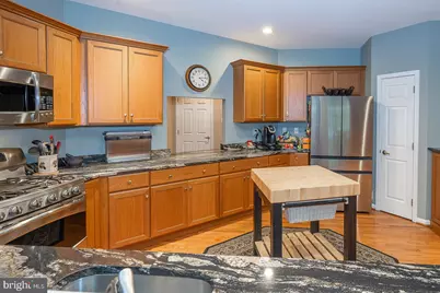 4201 Journeymans Trl, Downingtown, PA 19335 - Photo 8