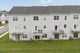 164 Livingston Ln, Exton, PA 19341 - Photo 2