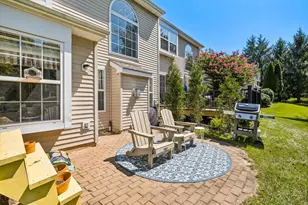 2309 Periwinkle Ct, Phoenixville, PA 19460 - Photo 6