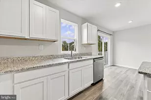 127 Lukens Mill Dr, Coatesville, PA 19320 - Photo 8