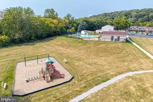 254 Carlyn Ct, Downingtown, PA 19335 - Photo 32