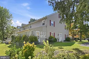 280 W Cardigan Terrace, West Chester, PA 19380 - Photo 2