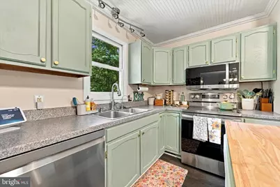 15 Castle Lane, Coatesville, PA 19320 - Photo 4