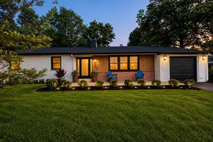 800 Falcon Ln, West Chester, PA 19382 - Photo 2