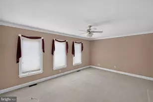 405 Vineyard Ln, Downingtown, PA 19335 - Photo 32