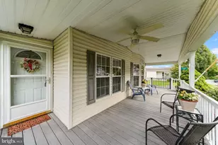535 Conestoga Dr, Coatesville, PA 19320 - Photo 2