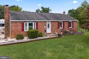 7 Graces Dr, Coatesville, PA 19320 - Photo 1