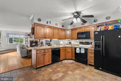 402 Cannon Court #402, Tredyffrin, PA 19087 - Photo 6