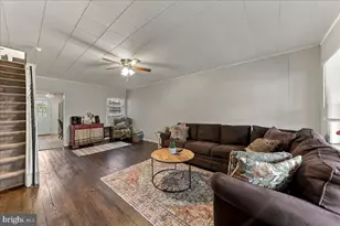 216 Grant St, Parkesburg, PA 19365 - Photo 2