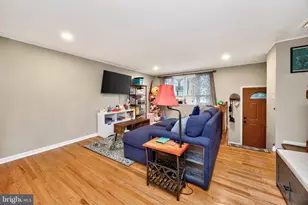 907 Oxford Ave, Phoenixville, PA 19460 - Photo 4