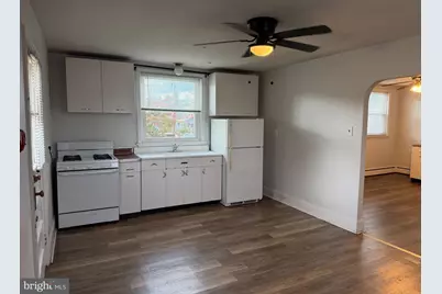 424 S Matlack Street #APT 2, West Chester, PA 19382 - Photo 6