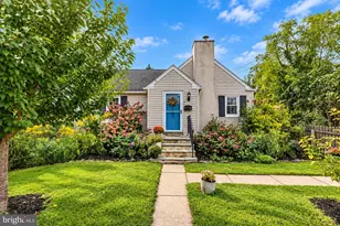 1123 Old Lancaster Rd, Berwyn, PA 19312 - Photo 1