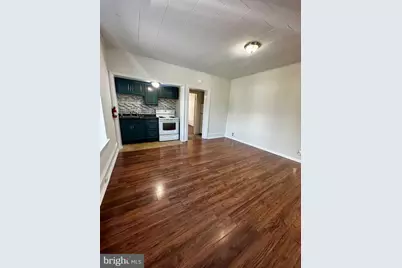 201 Bridge Street #APT 4, Spring City, PA 19475 - Photo 2
