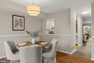 297 Summit House, West Chester, PA 19382 - Photo 2