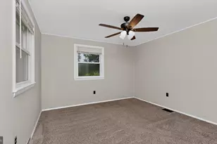230 Laurel Rd, Elverson, PA 19520 - Photo 26
