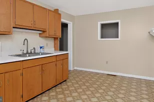 230 Laurel Rd, Elverson, PA 19520 - Photo 22
