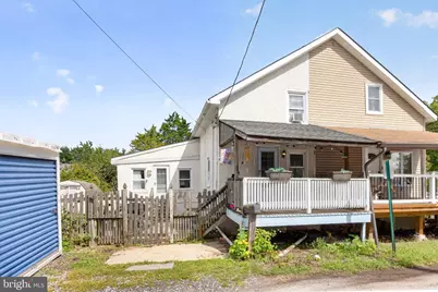1003 Livingston Avenue, Phoenixville, PA 19460 - Photo 1