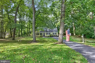 905 Woodview Dr, Coatesville, PA 19320 - Photo 34
