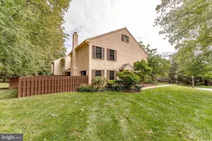 1201 Weatherstone Dr, Paoli, PA 19301 - Photo 4