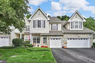 24 Kennedy Dr, Downingtown, PA 19335 - Photo 2