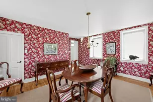 827 Cobb Hill Ln, Pottstown, PA 19465 - Photo 8