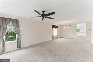 710 W Glenview Dr, West Grove, PA 19390 - Photo 8